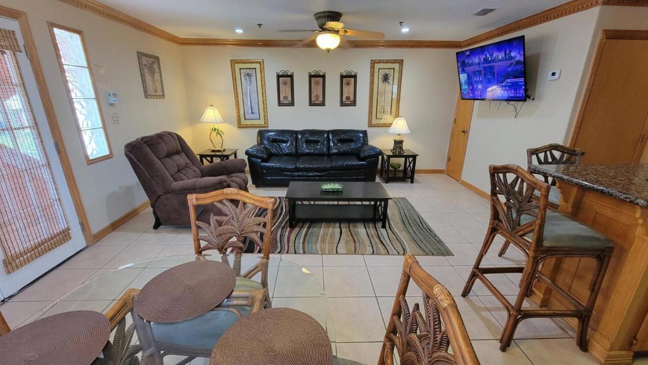 Cozy 2 Bedroom With Big Pool - Campeche Triplex Unit C Home South Padre Island Exterior foto