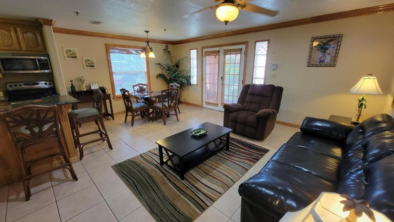 Cozy 2 Bedroom With Big Pool - Campeche Triplex Unit C Home South Padre Island Exterior foto